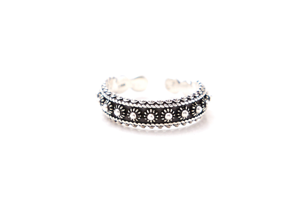 Daisy Chain Ring
