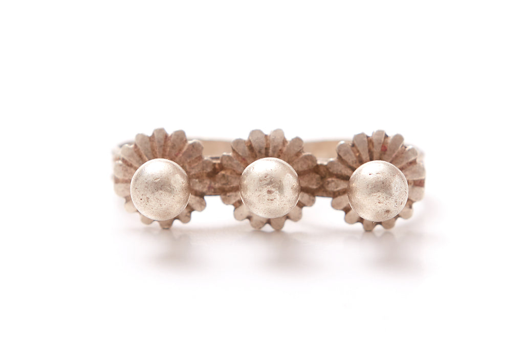 Flower Chain Ring