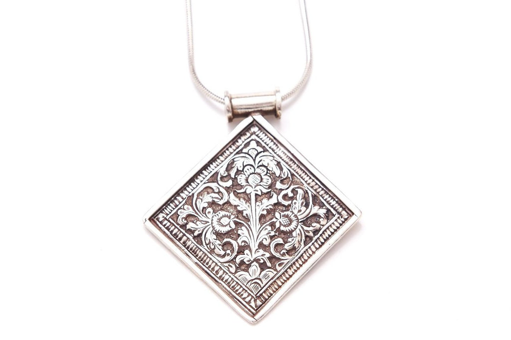 Wild and Free Pendant - Diamond